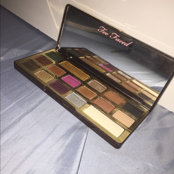 TooFaced Chocolate Gold - Picture 4 of 4